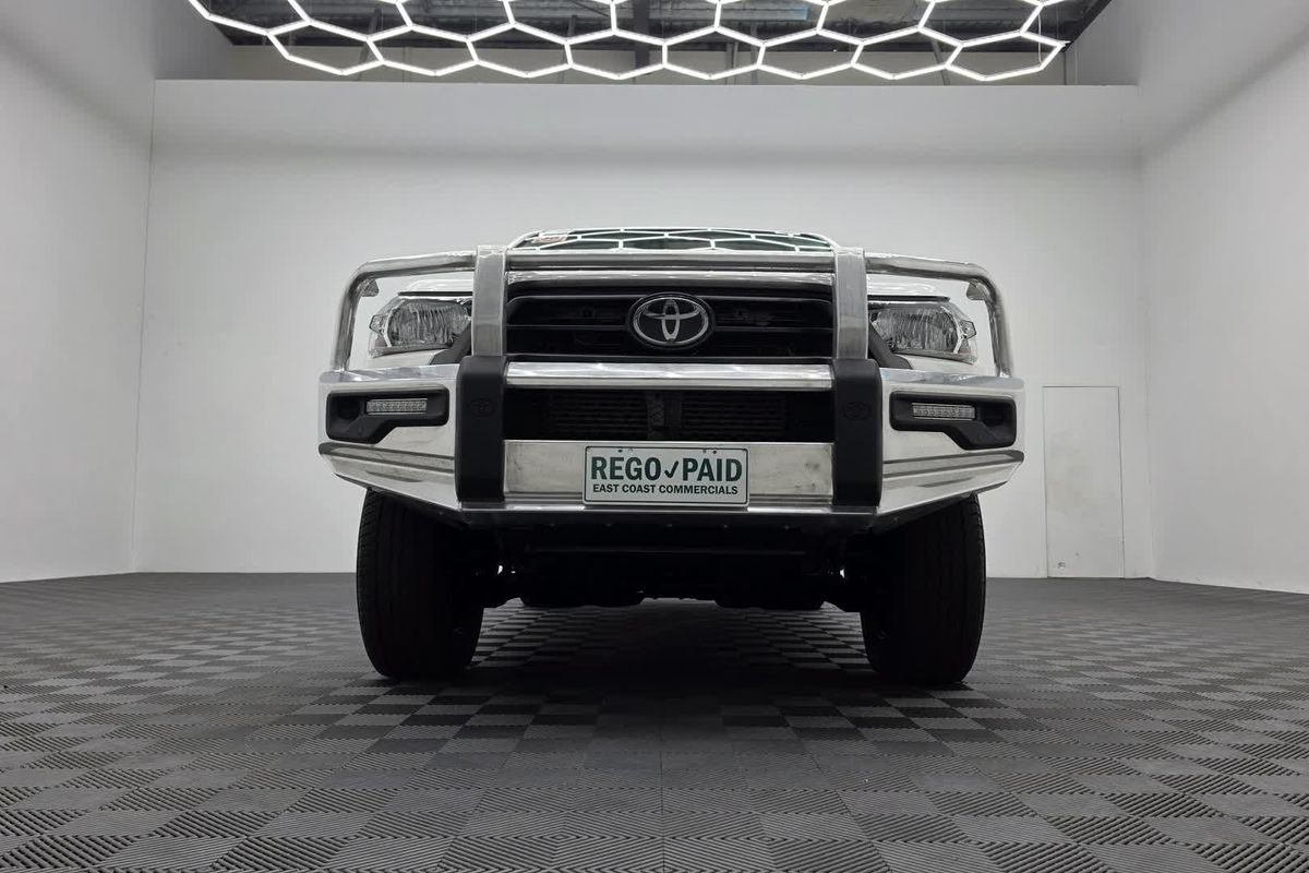 2022 Toyota Hilux SR GUN126R 4X4