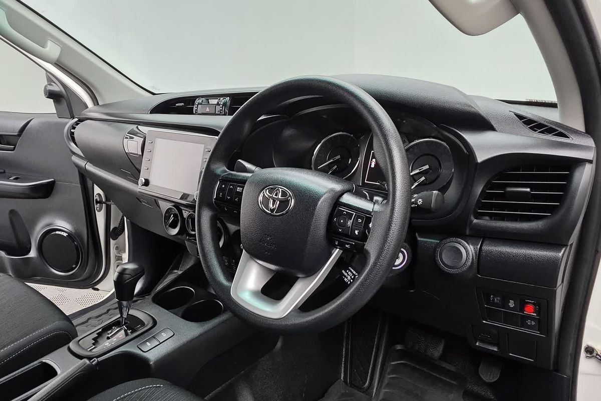 2022 Toyota Hilux SR GUN126R 4X4