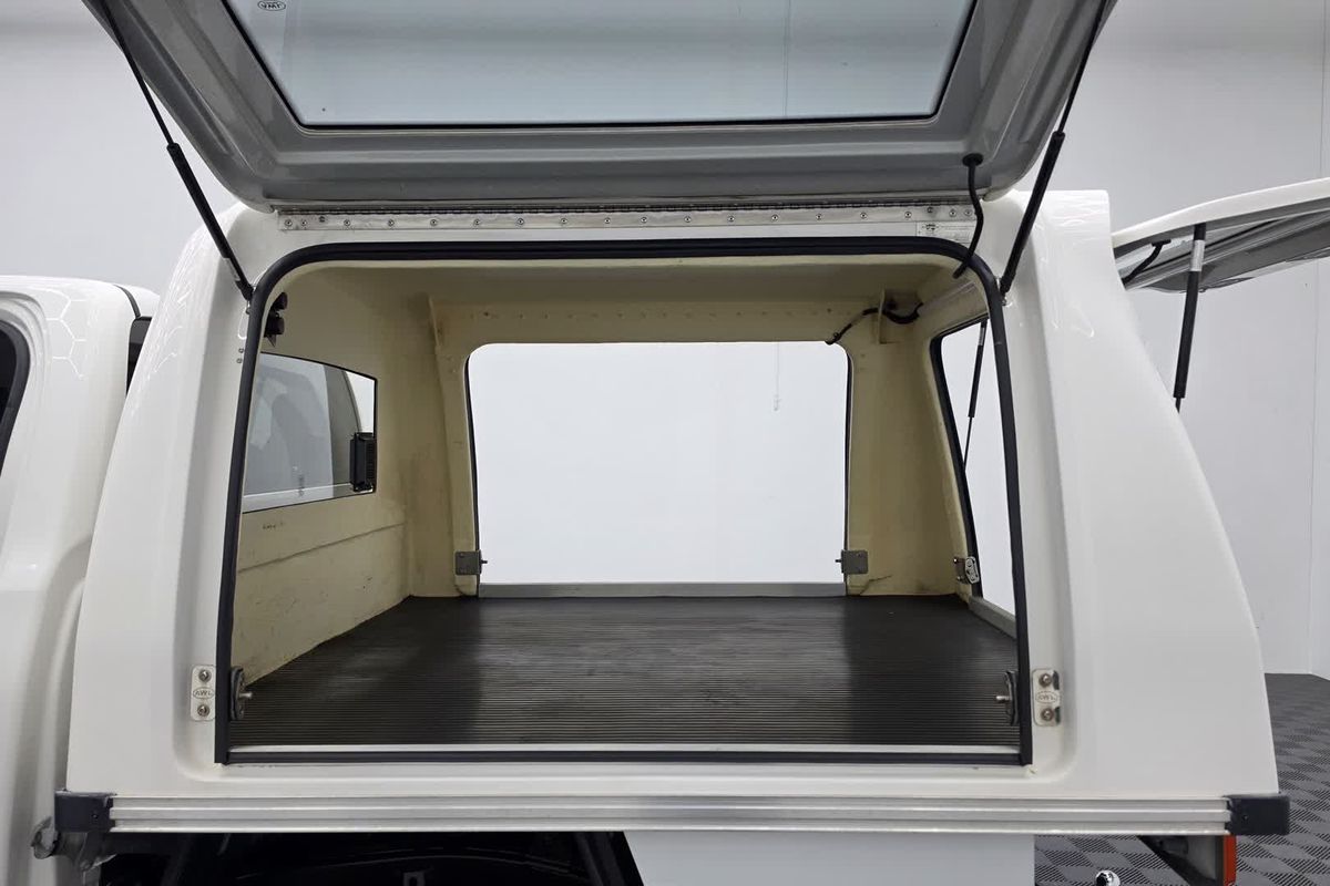 2022 Toyota Hilux SR GUN126R 4X4