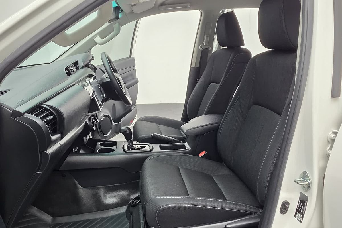 2022 Toyota Hilux SR GUN126R 4X4
