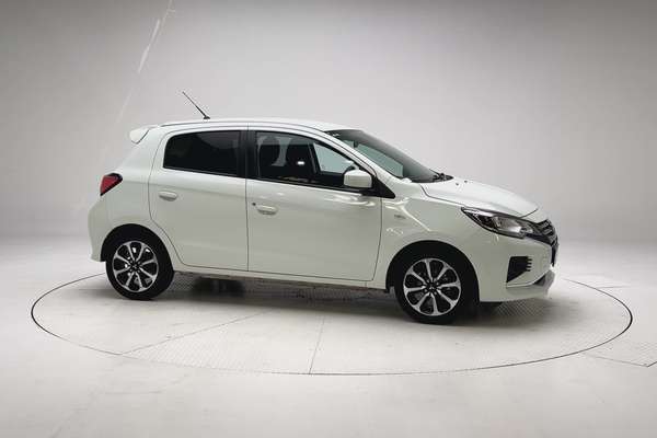 2021 Mitsubishi Mirage LS LB thumb-3