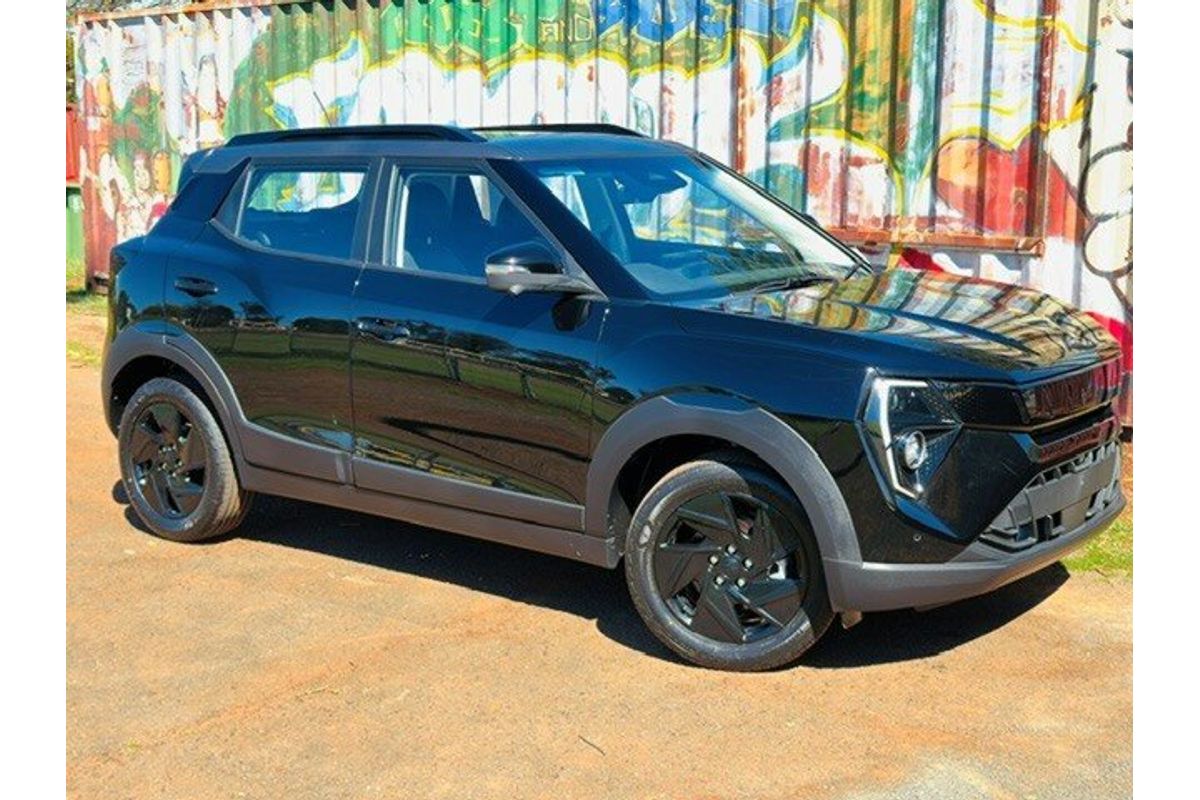 2025 Mahindra XUV 3XO AX7L