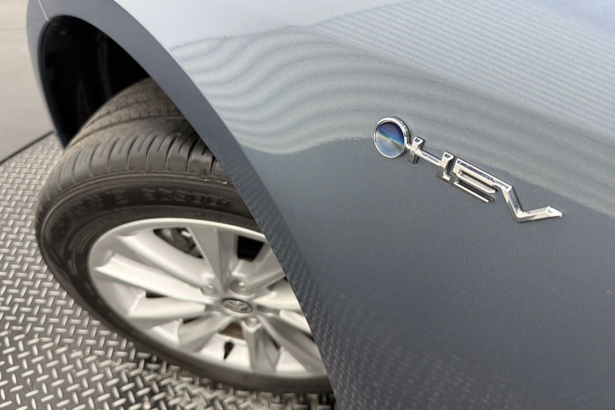 2025 Toyota Corolla SX Hybrid ZWE219R