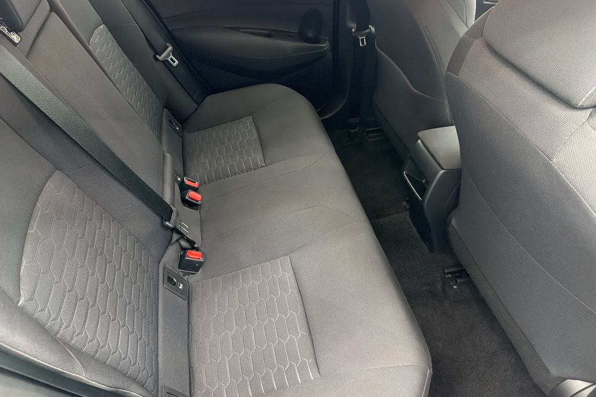 2021 Toyota Corolla Ascent Sport Hybrid ZWE211R