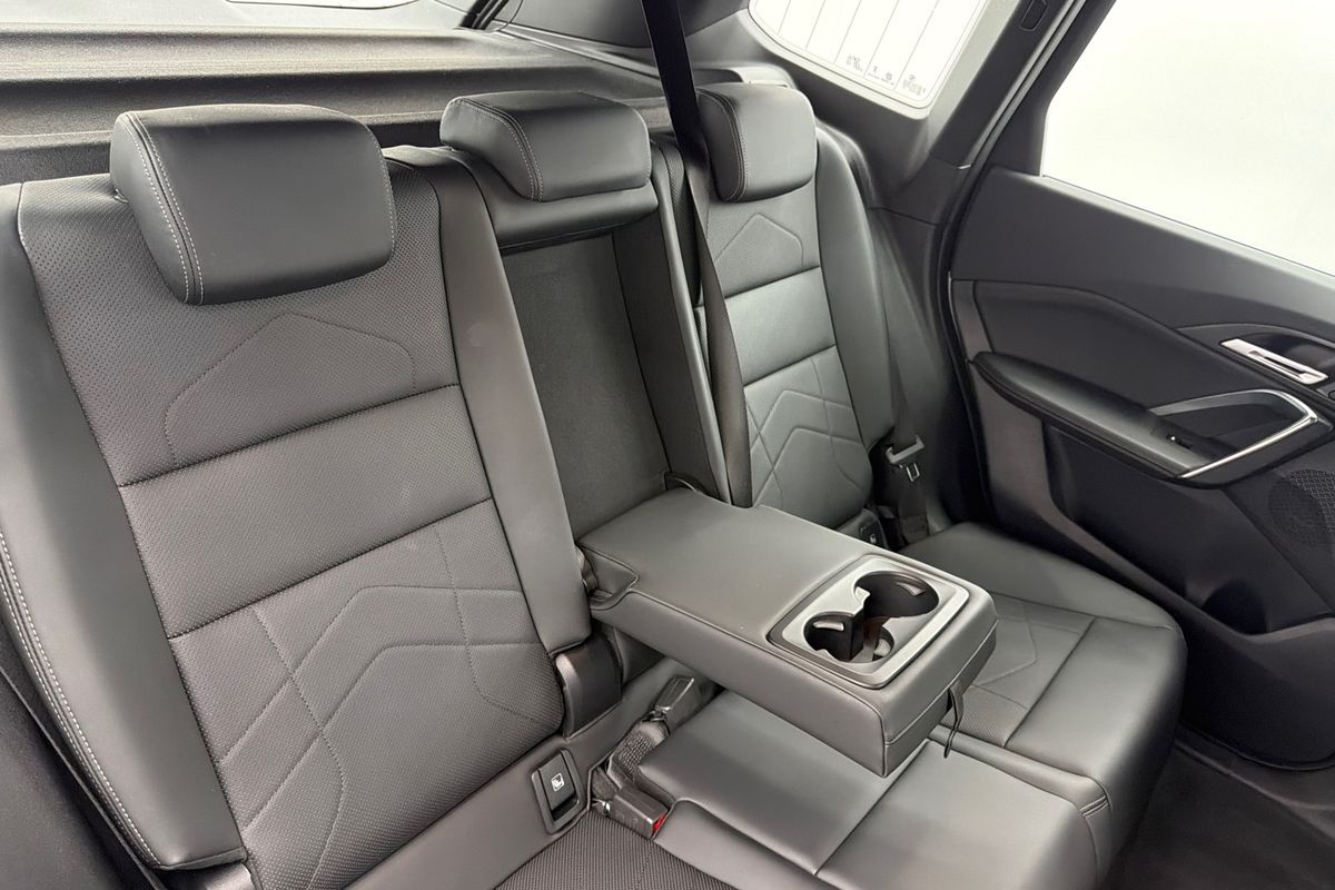 2023 BMW iX1 xDrive30 xLine U11