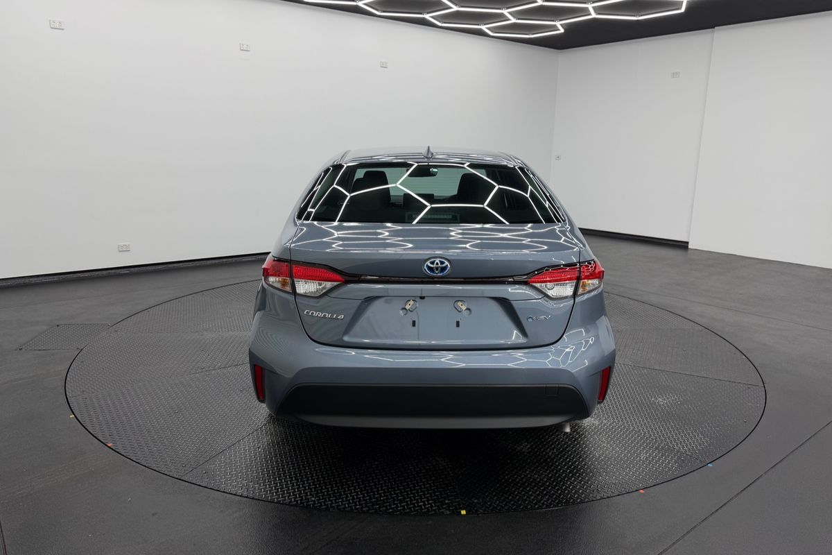 2025 Toyota Corolla SX Hybrid ZWE219R