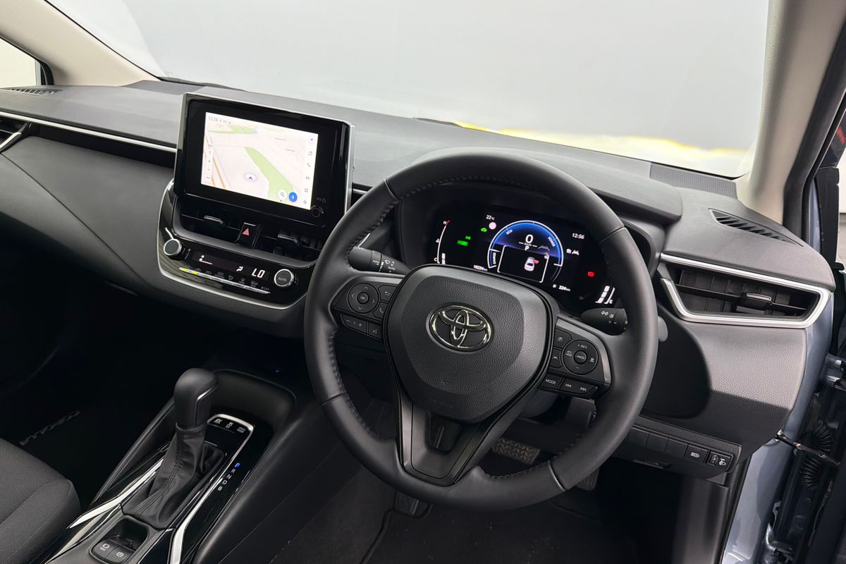 2025 Toyota Corolla SX Hybrid ZWE219R
