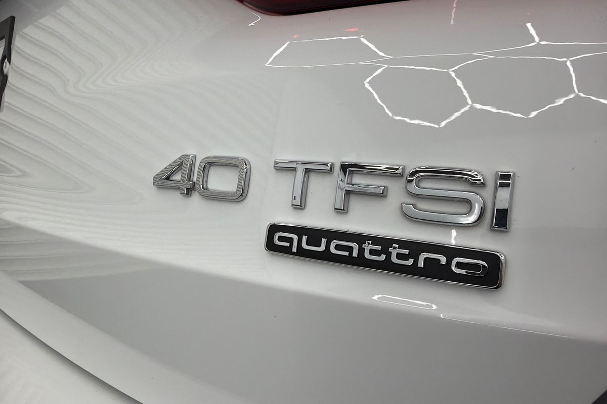 2021 Audi Q3 40 TFSI S line F3