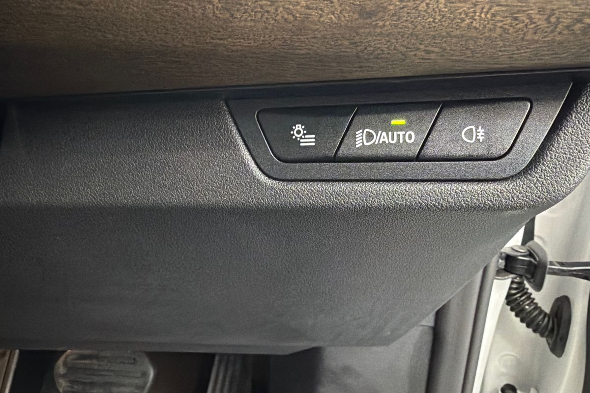 2023 BMW iX1 xDrive30 xLine U11
