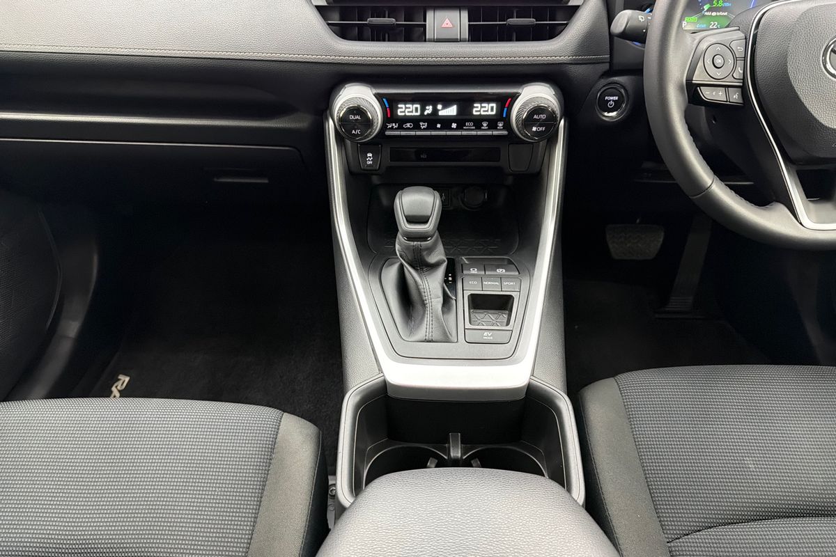 2024 Toyota RAV4 GX AXAH52R