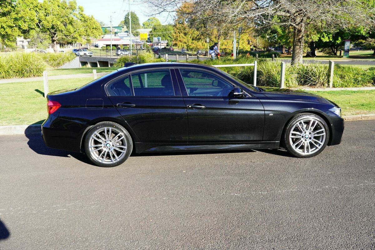2015 BMW 3 Series 320i Sport Line F30 LCI
