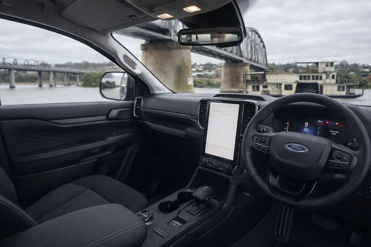 2025 Ford Ranger Super Duty 4X4 image 9