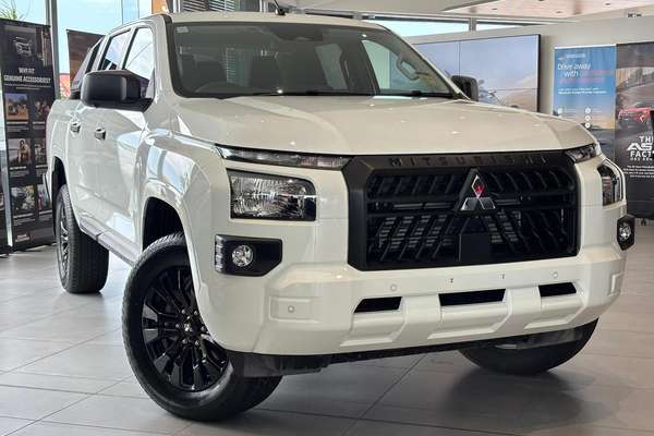 2025 Mitsubishi Triton GLX-R MV 4X4