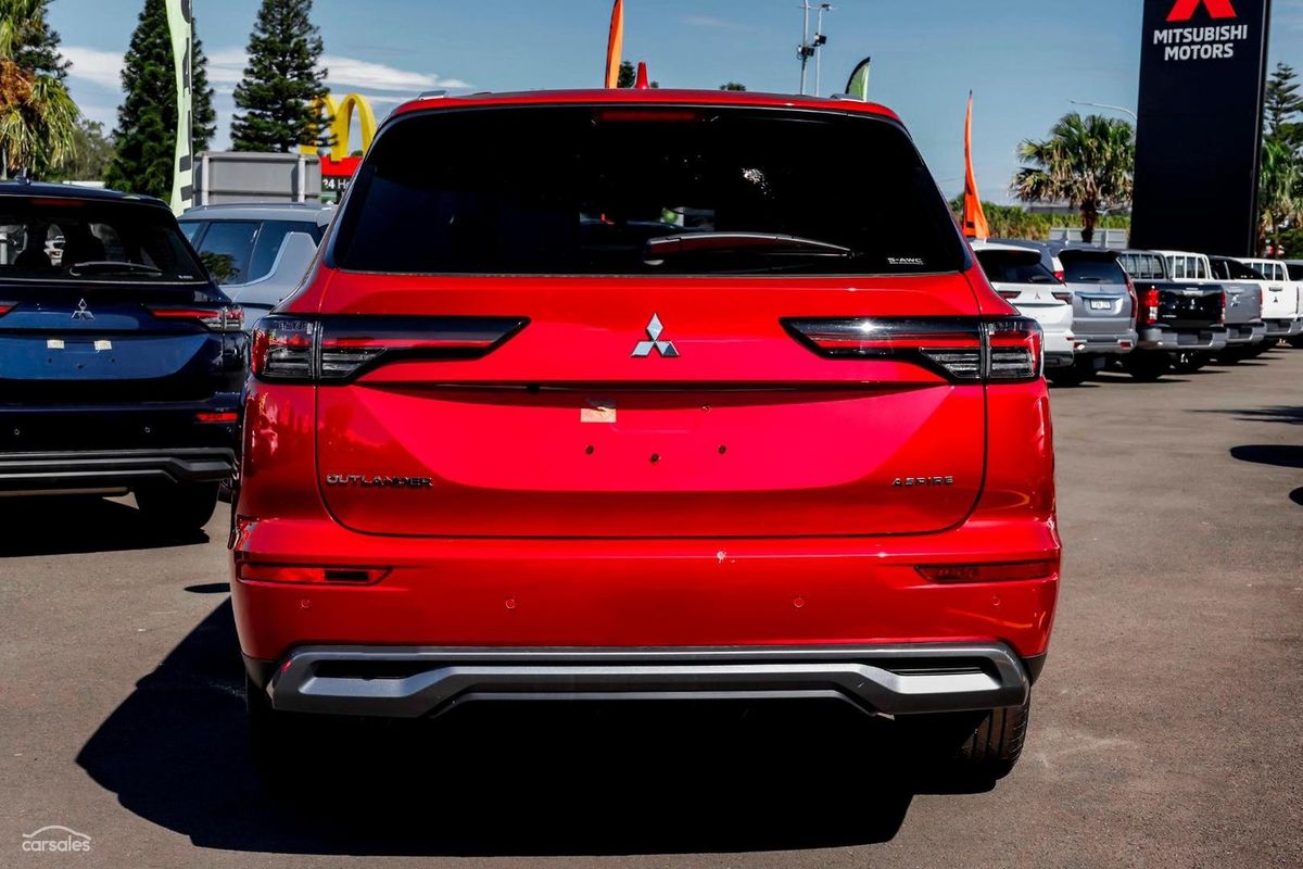 2025 Mitsubishi Outlander Aspire ZM