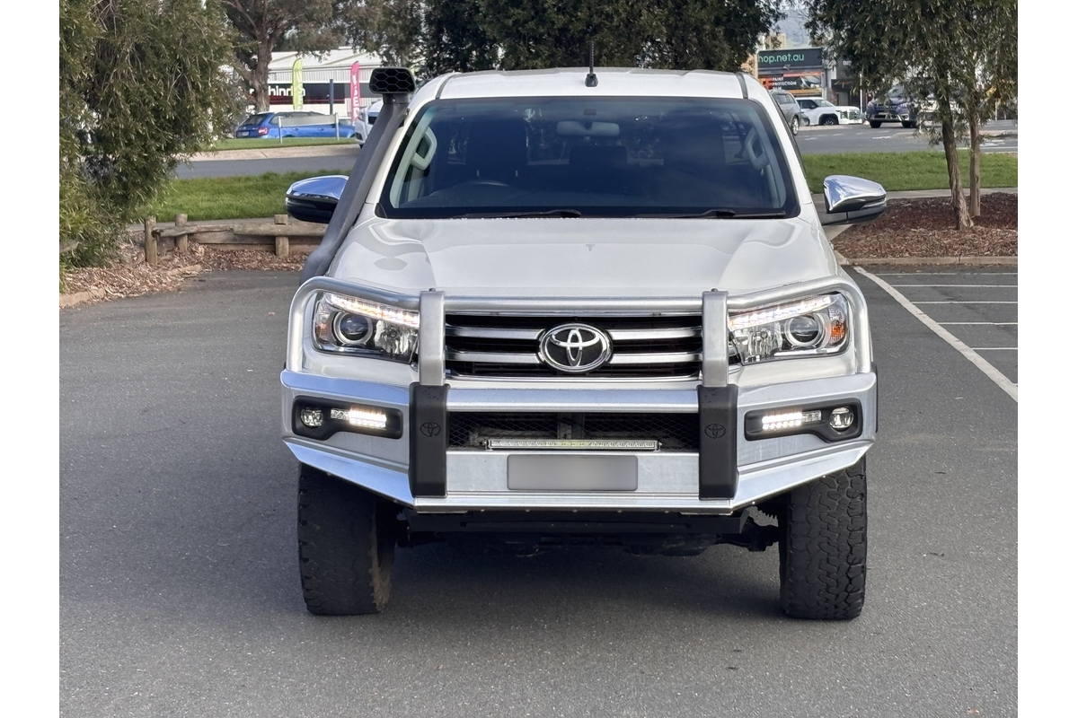 2018 Toyota Hilux SR5 GUN126R 4X4