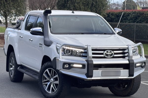 2018 Toyota Hilux SR5 GUN126R 4X4