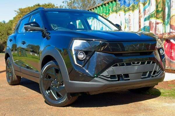 2025 Mahindra XUV 3XO AX7L