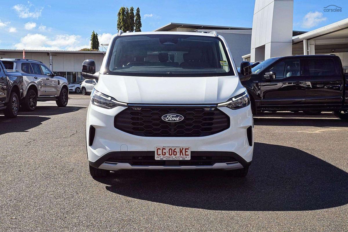 2024 Ford Tourneo Active AV SWB