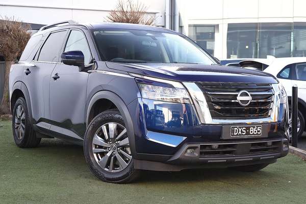 2024 Nissan Pathfinder ST-L R53