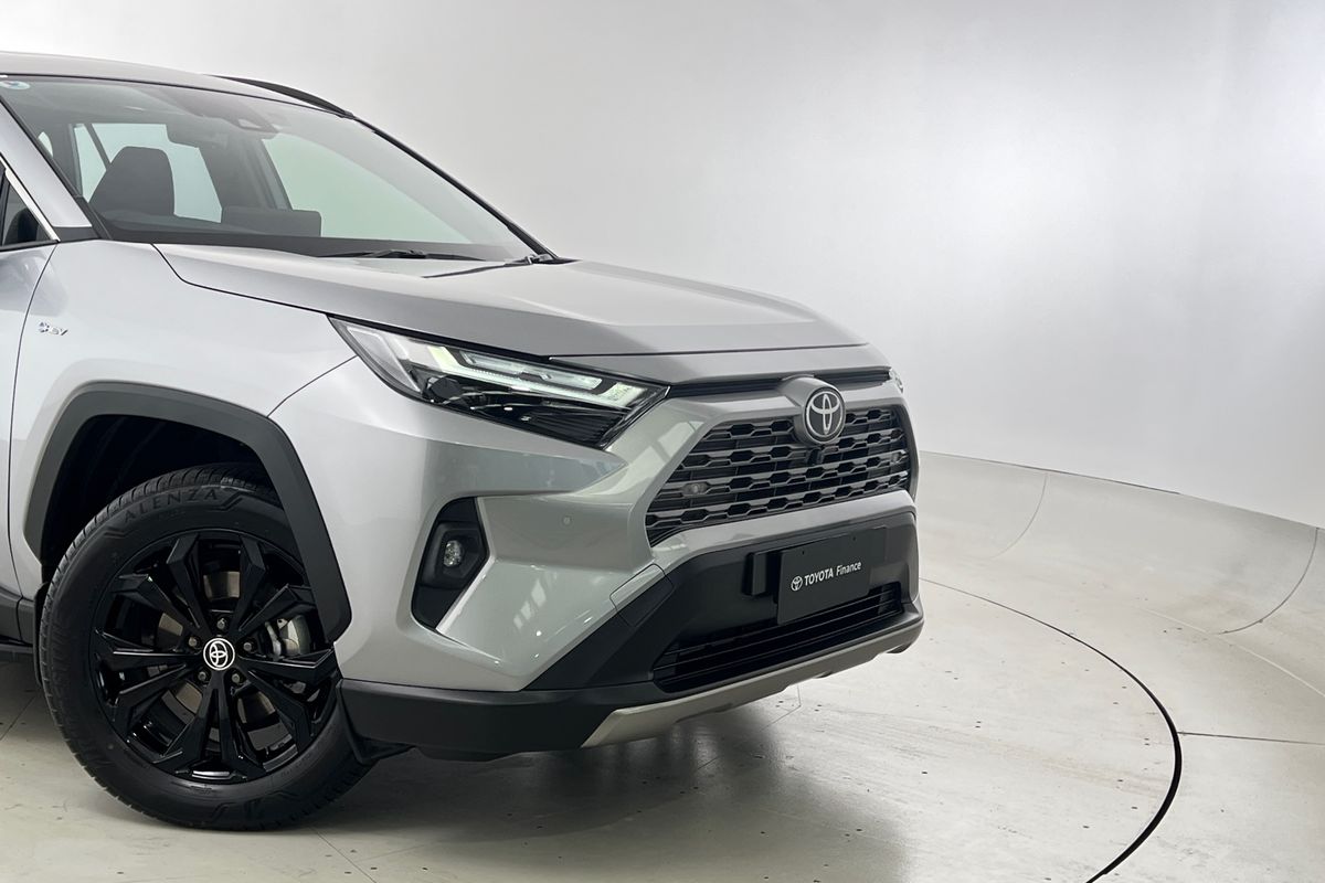 2025 Toyota RAV4 Cruiser AXAH52R