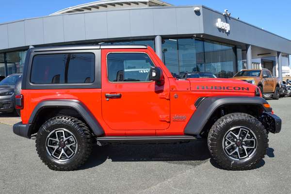 2025 Jeep Wrangler Rubicon JL thumb-4
