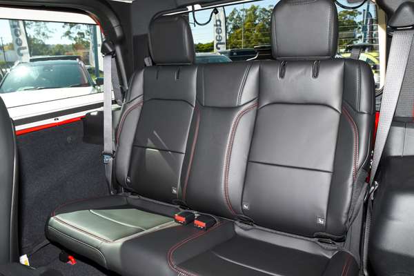2025 Jeep Wrangler Rubicon JL thumb-8