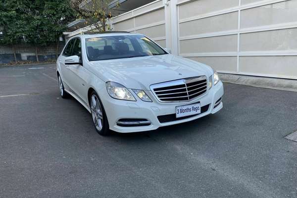 2011 Mercedes-Benz E-Class E250 CDI BlueEFFICIENCY Avantgarde W212