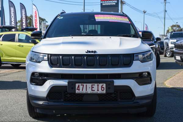 2022 Jeep Compass Night Eagle M6 thumb-2