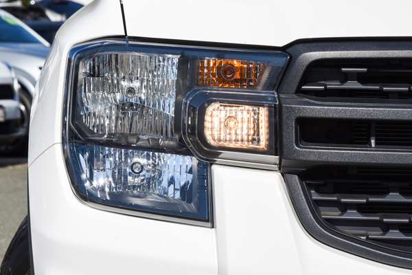 2025 Ford Ranger XL 4X4 2.0L thumb-1