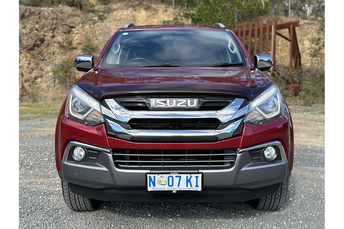 2020 Isuzu MU-X LS-T
