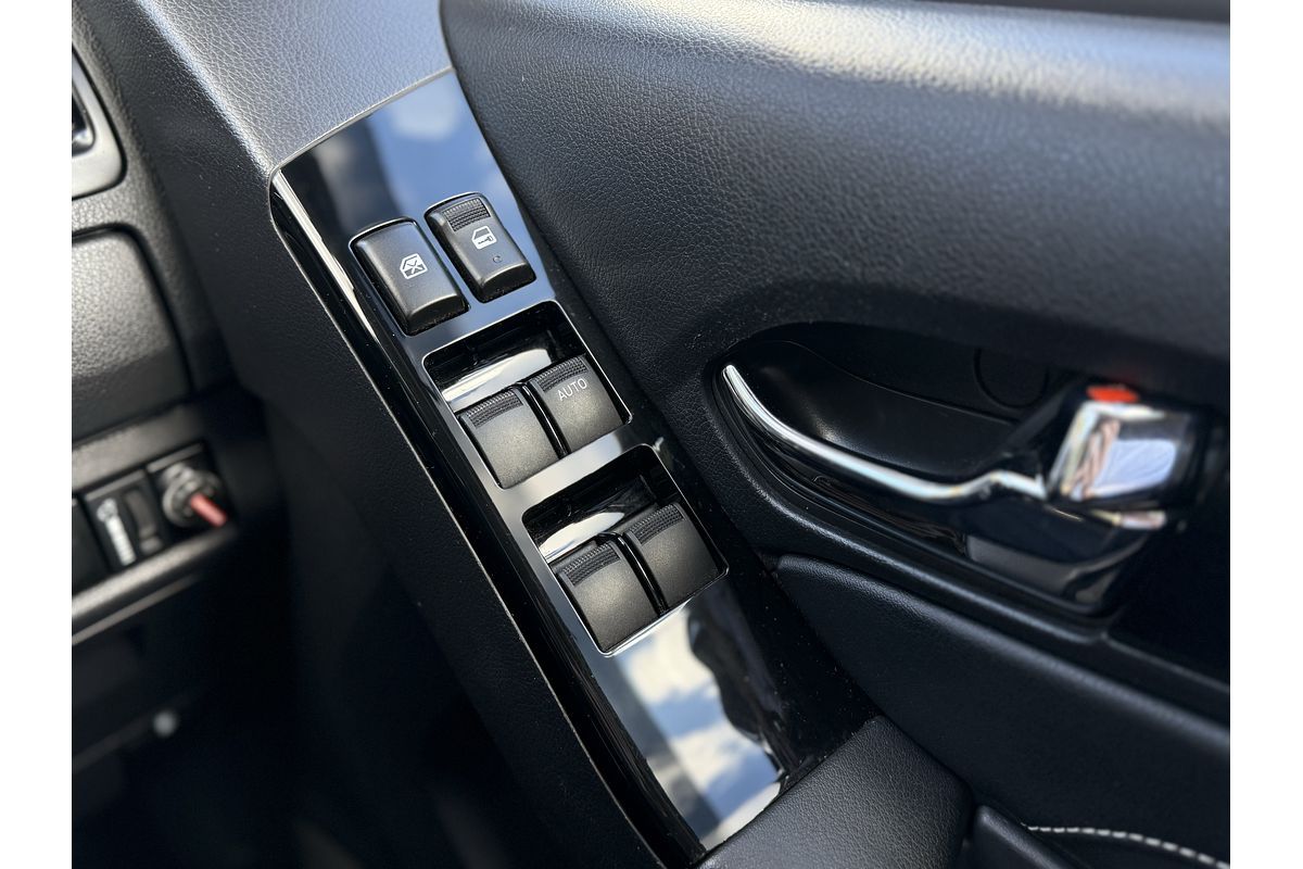2020 Isuzu MU-X LS-T
