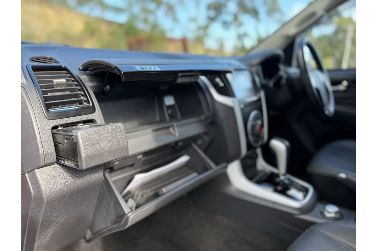 2020 Isuzu MU-X LS-T