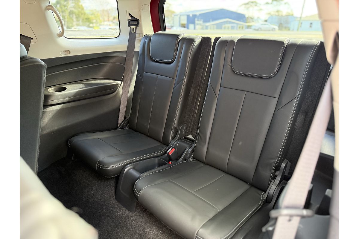 2020 Isuzu MU-X LS-T