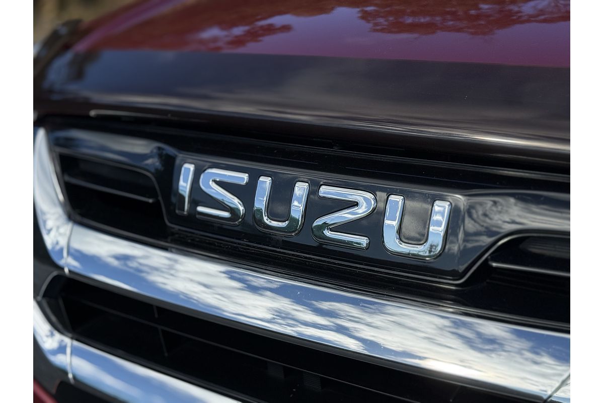 2020 Isuzu MU-X LS-T