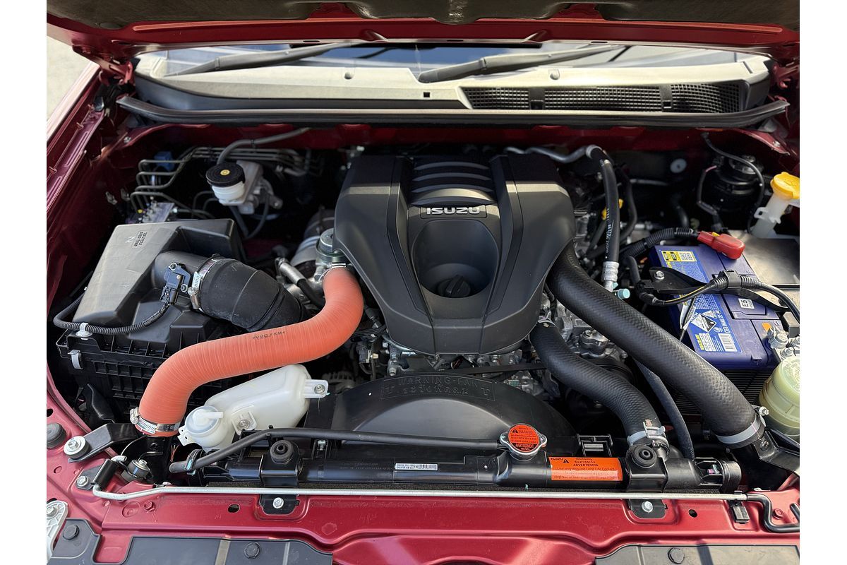 2020 Isuzu MU-X LS-T