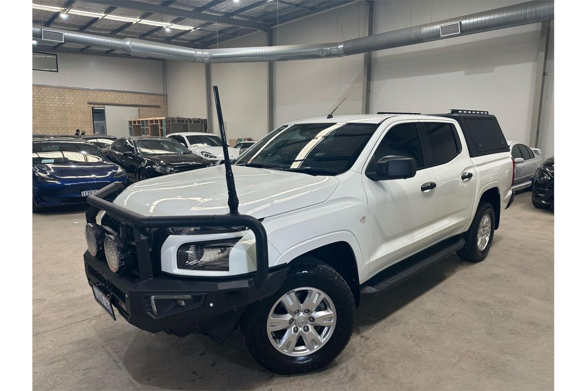 2025 Mitsubishi Triton GLX+ MV 4X4