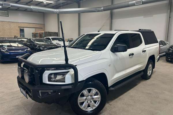2025 Mitsubishi Triton GLX+ MV 4X4