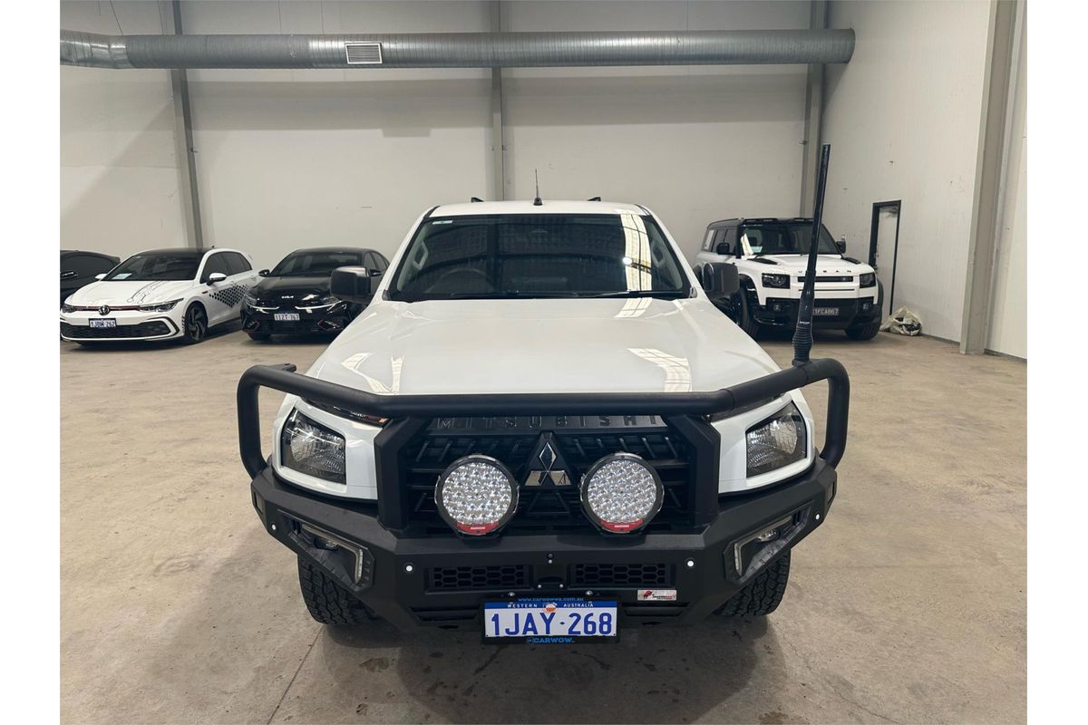 2025 Mitsubishi Triton GLX+ MV 4X4