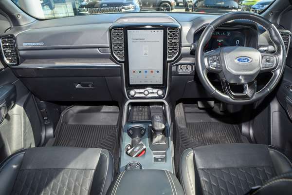 2024 Ford Ranger Platinum 4X4 3.0L thumb-16
