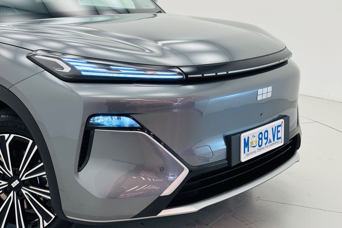 2025 Geely Starray EM-i Inspire P145
