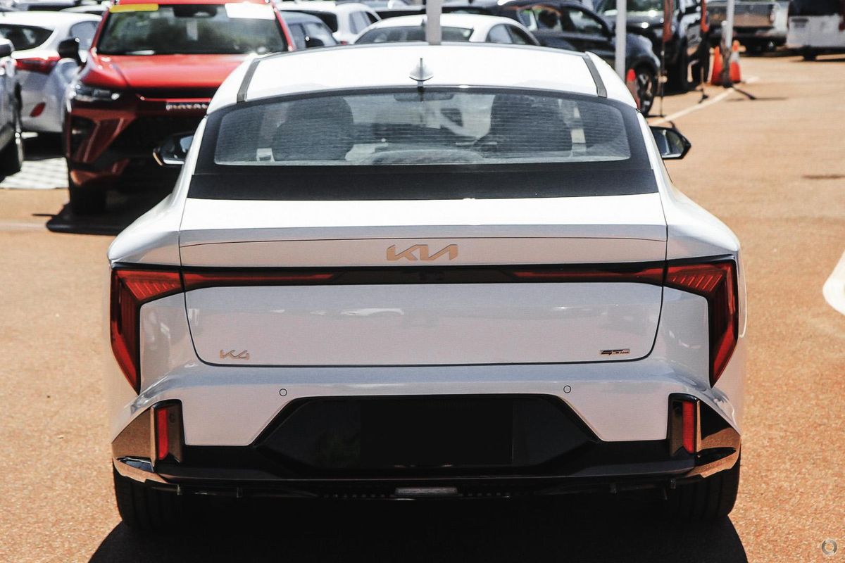 2026 Kia K4 GT-Line CL4m