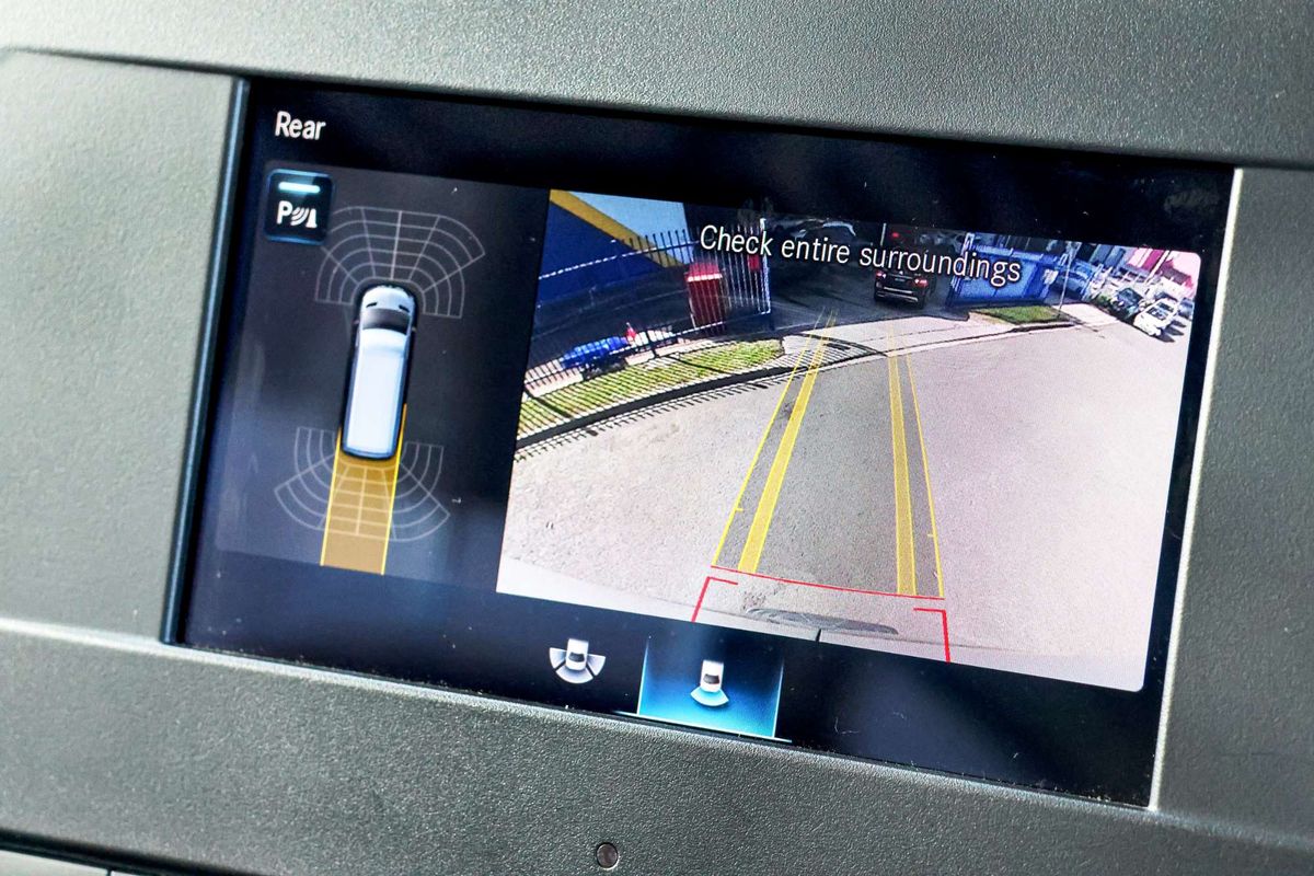 2023 Mercedes-Benz Sprinter 417CDI VS30 MWB Low Roof image 24