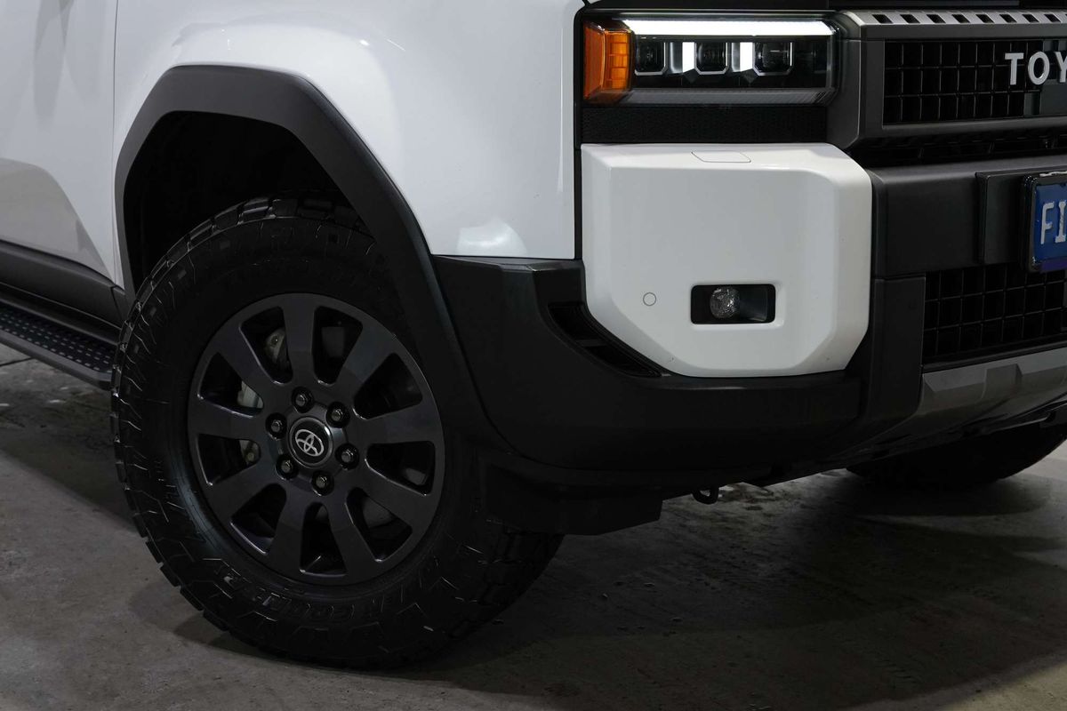 2024 Toyota Landcruiser Prado Altitude GDJ251R