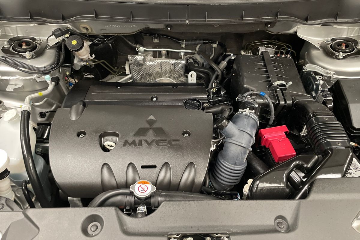 2020 Mitsubishi ASX ES XD