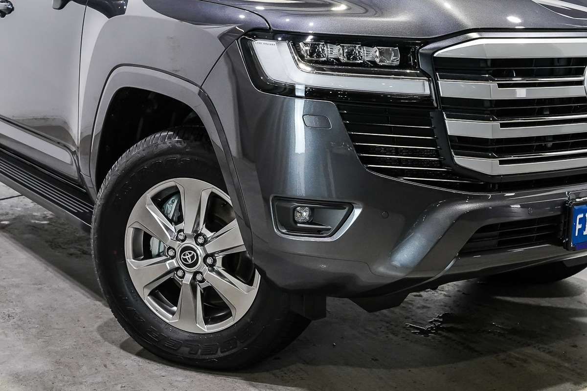 2025 Toyota Landcruiser VX FJA300R