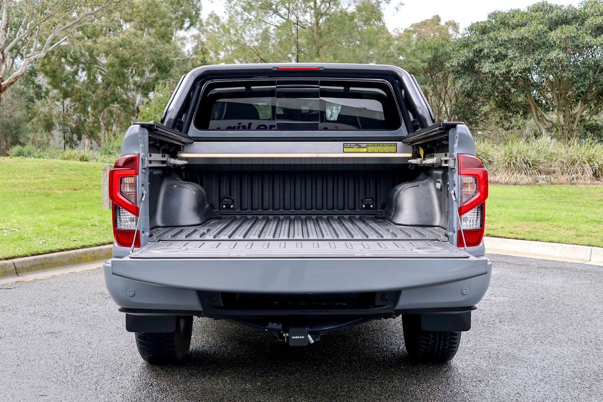 2023 Nissan Navara PRO-4X D23 4X4 image 8