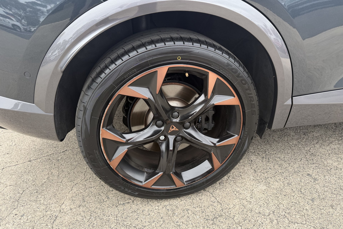 2024 CUPRA Formentor VZx KM