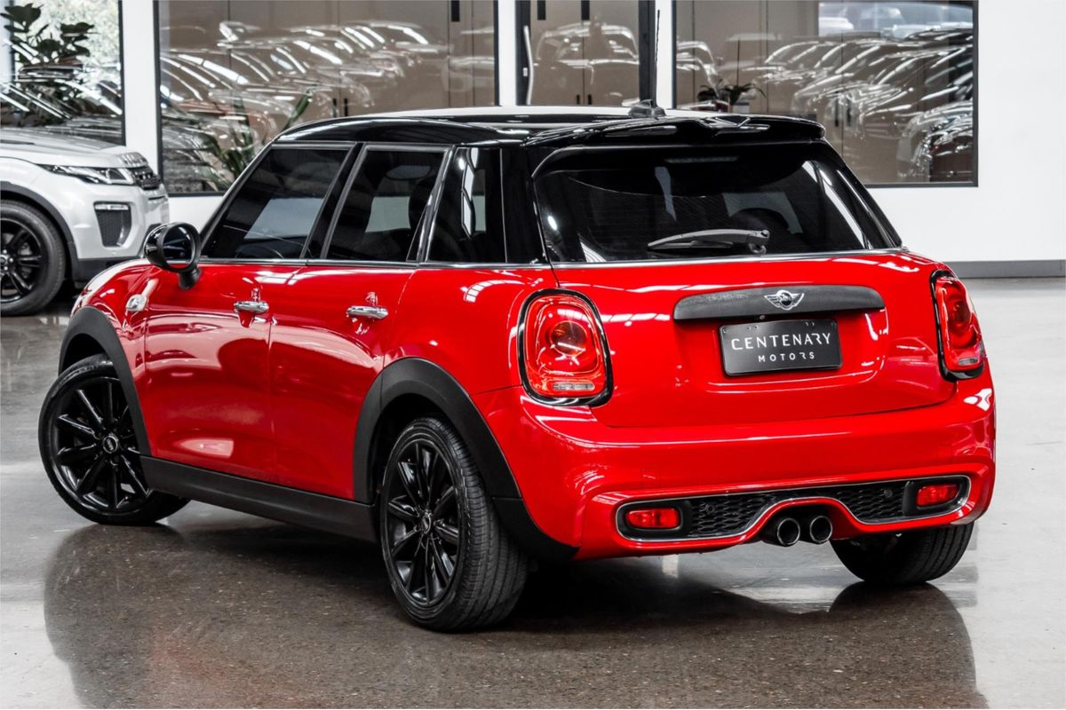 2015 MINI Hatch Cooper S F55
