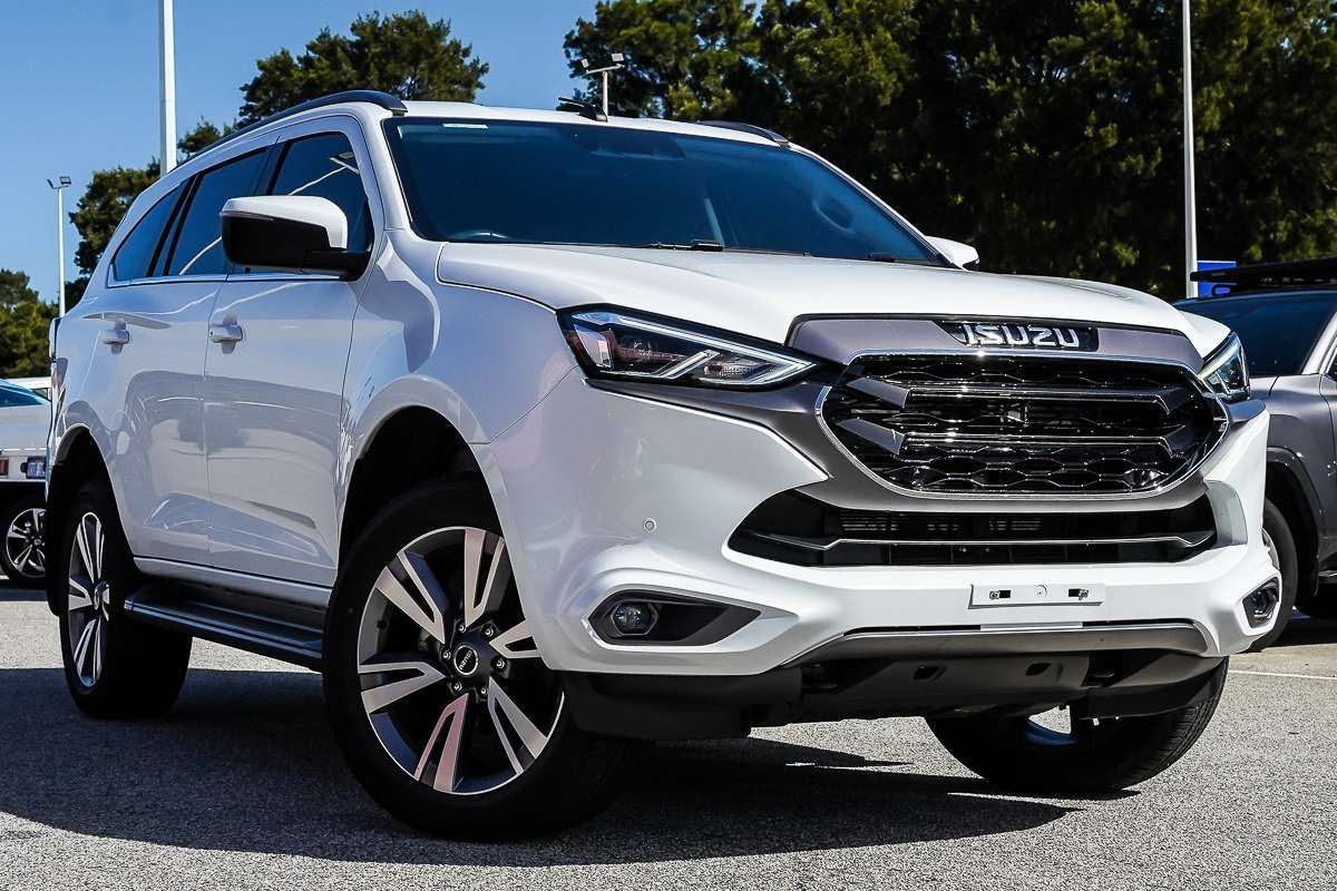 2023 Isuzu MU-X LS-T