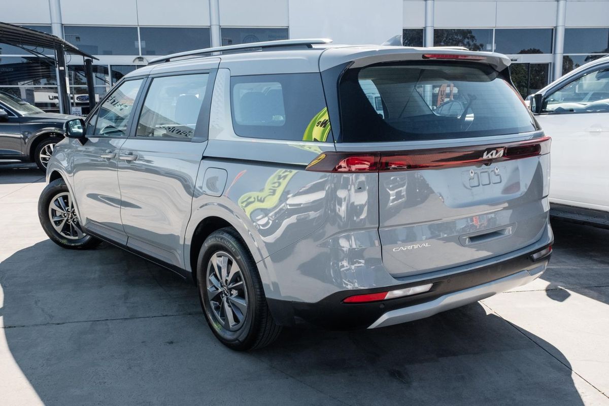 2023 Kia Carnival S KA4